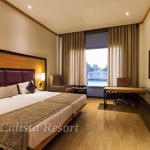 Calista Resort